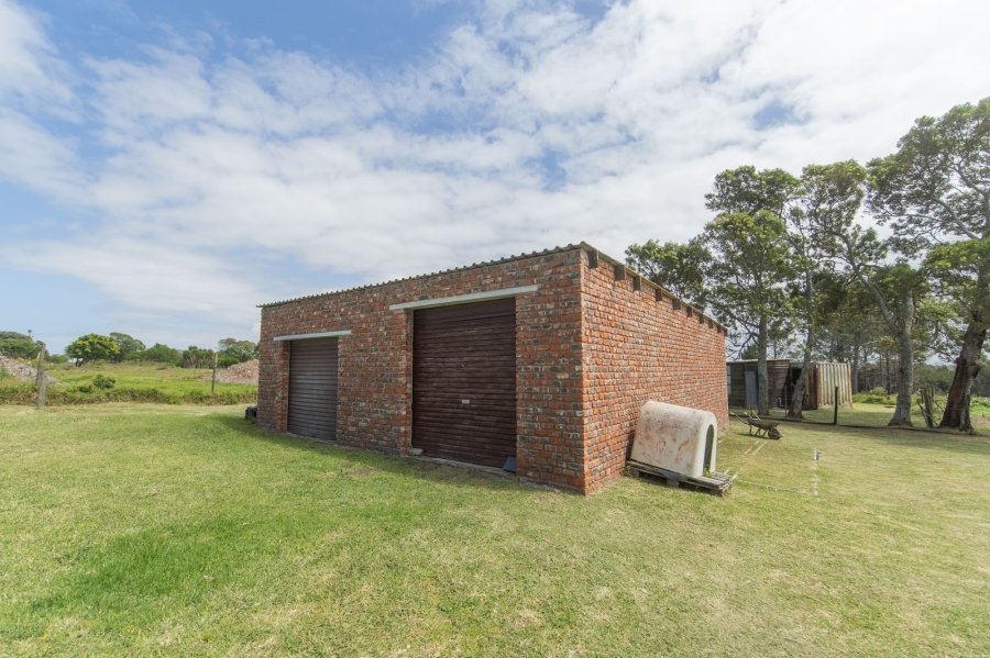 4 Bedroom Property for Sale in Greenbushes Eastern Cape